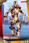 Hot Toys Marvel Iron Man 3 Iron Man Mark XLII (Deluxe Ver.) QS008 1/4th Scale Figure (Reissue)