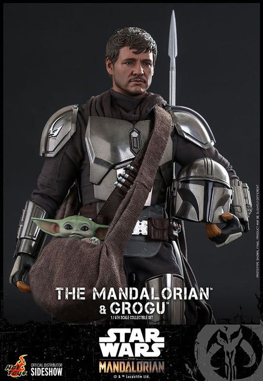 Hot Toys Star Wars The Mandalorian™ The Mandalorian and Grogu 1/6th TMS051 Scale Collectible Figure Set